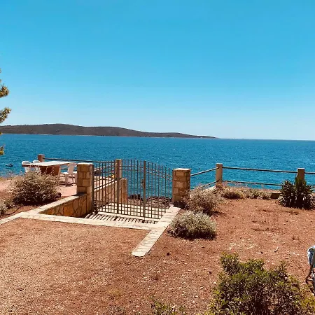 Nautic Apartman Zavala